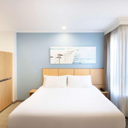 Mercure Sydney Manly Warringah Exterior foto